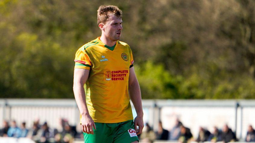 Runcorn stopped in their tracks by Bucks