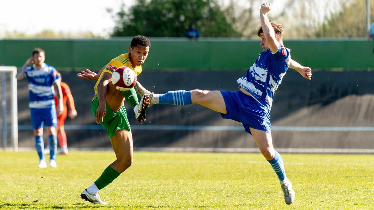 Linnets miss out on home semi-final in victory