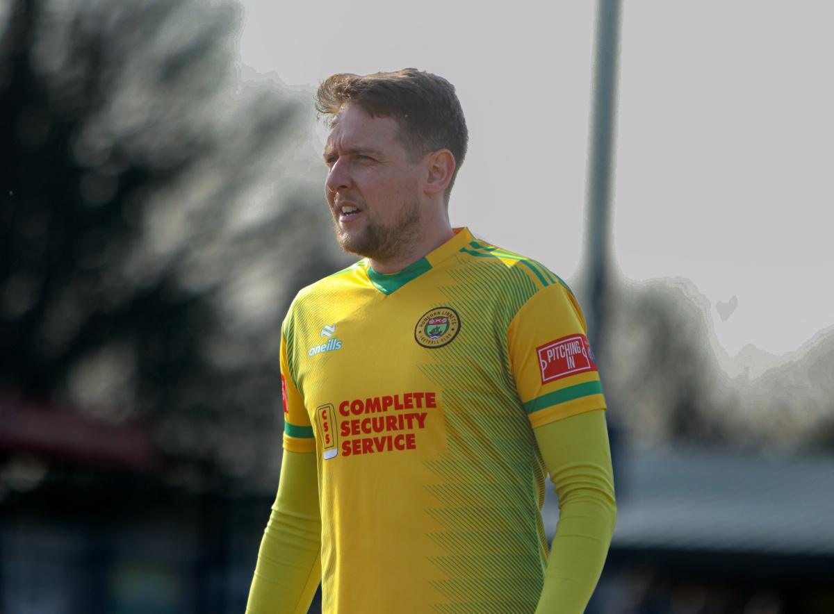 Record breaker Ryan Brooke leaves Linnets