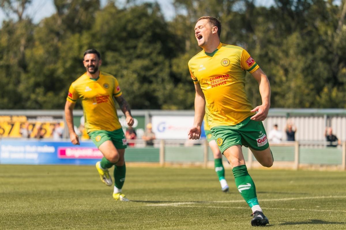 Linnets in a Rush but made to wait for win