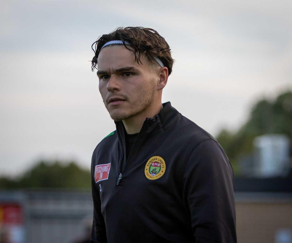 Callum Leigh departs for West Division rivals