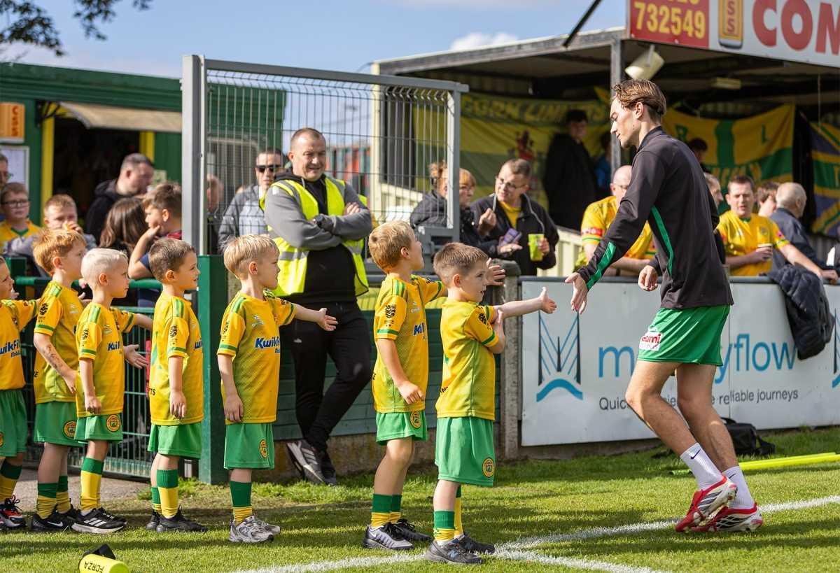 A thousand reasons to thank Linnets Villa U6s A thousand reasons to thank Linnets Villa U6s
