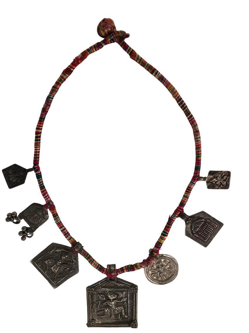 Quand un collier raconte toute une vie