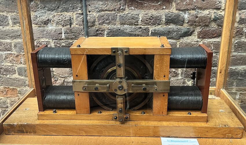 La dynamo de Gramme, moteur du progrès La dynamo de Gramme, moteur du progrès