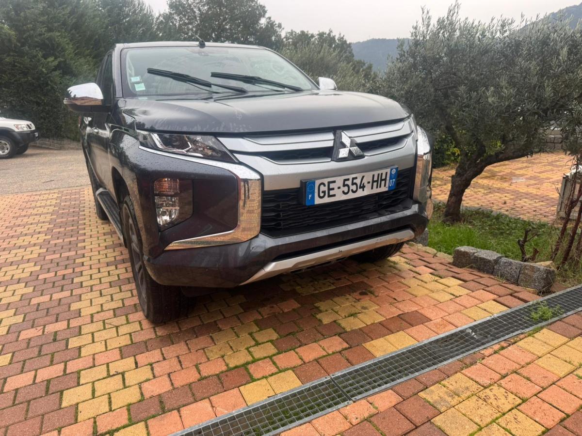 Mitsubishi L200
