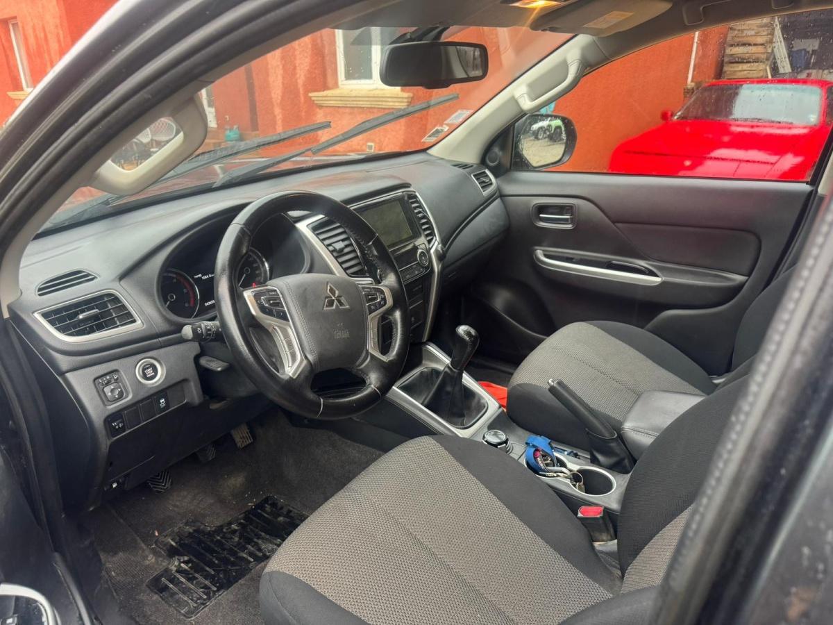 Mitsubishi L200