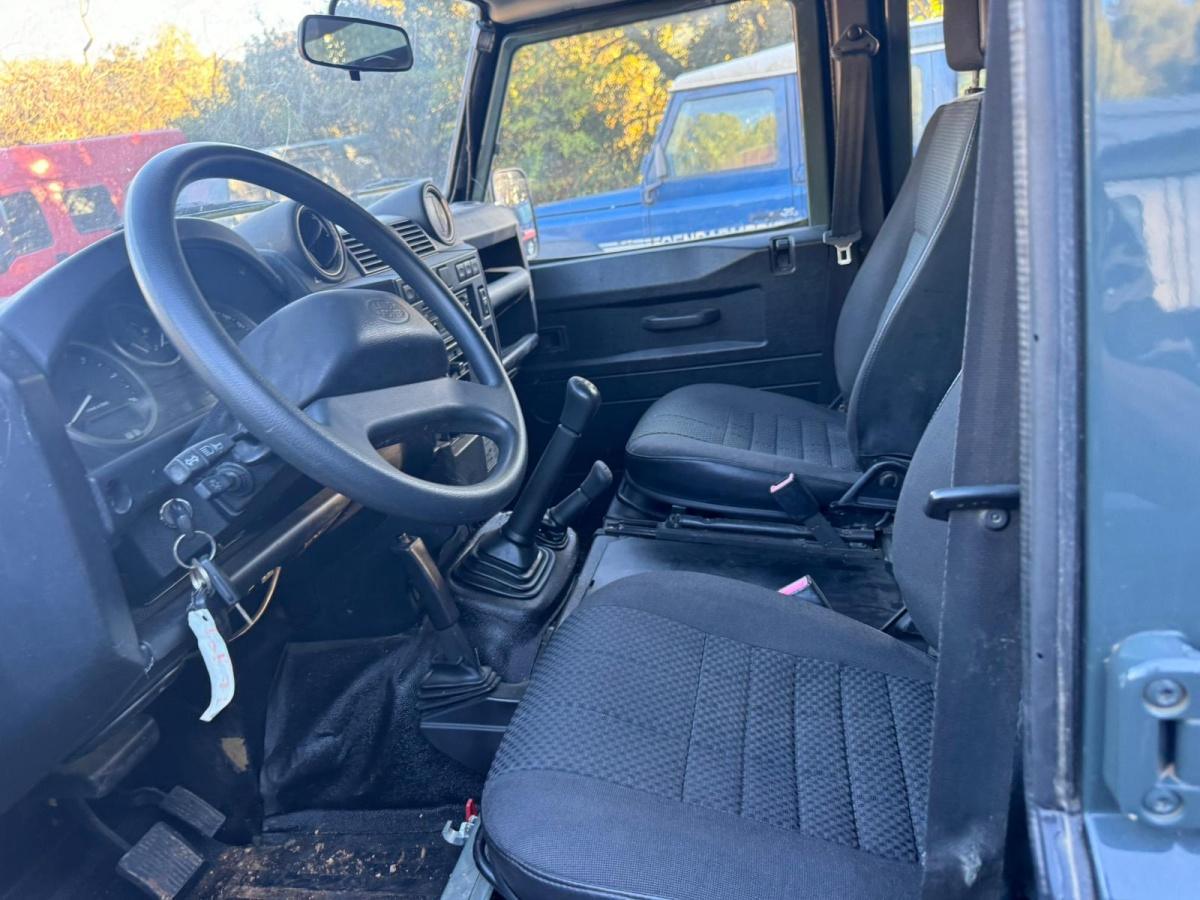 Land Rover Defender 110 TD4 