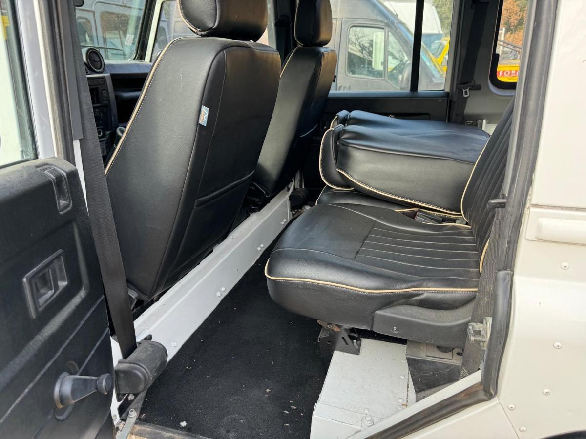 Land Rover Defender 110 TD4