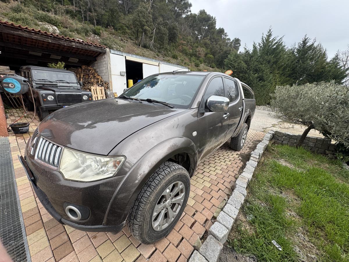 Mitsubishi L200 KB4 Mitsubishi L200 KB4