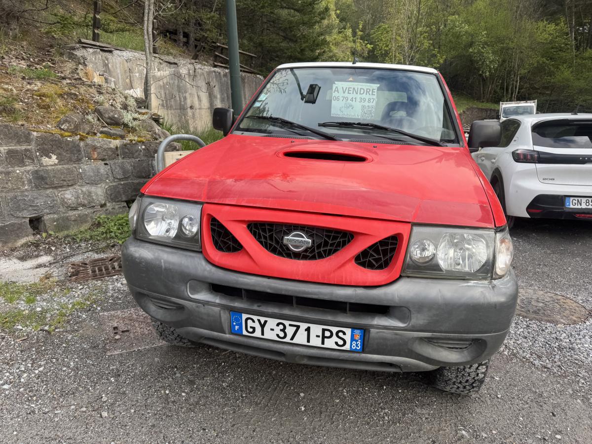 Nissan Terrano 2 2,7 TDI. 125CV