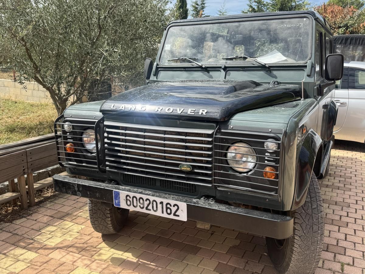 Defender TD4 90 