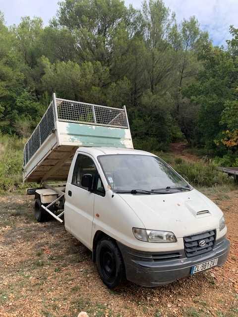 Hyundai H1 benne hydraulique
