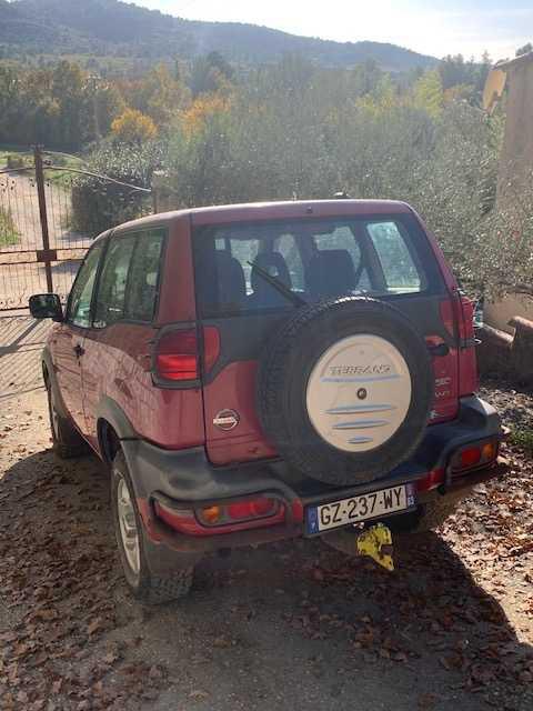 Nissan Terrano 2 2,7 TDI. 125CV Nissan Terrano 2 2,7 TDI. 125CV