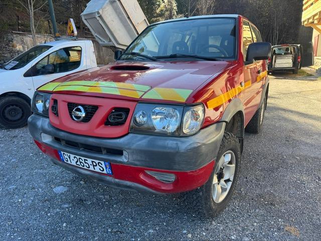 Nissan Terrano 2 2,7 TDI. 125CV Nissan Terrano 2 2,7 TDI. 125CV