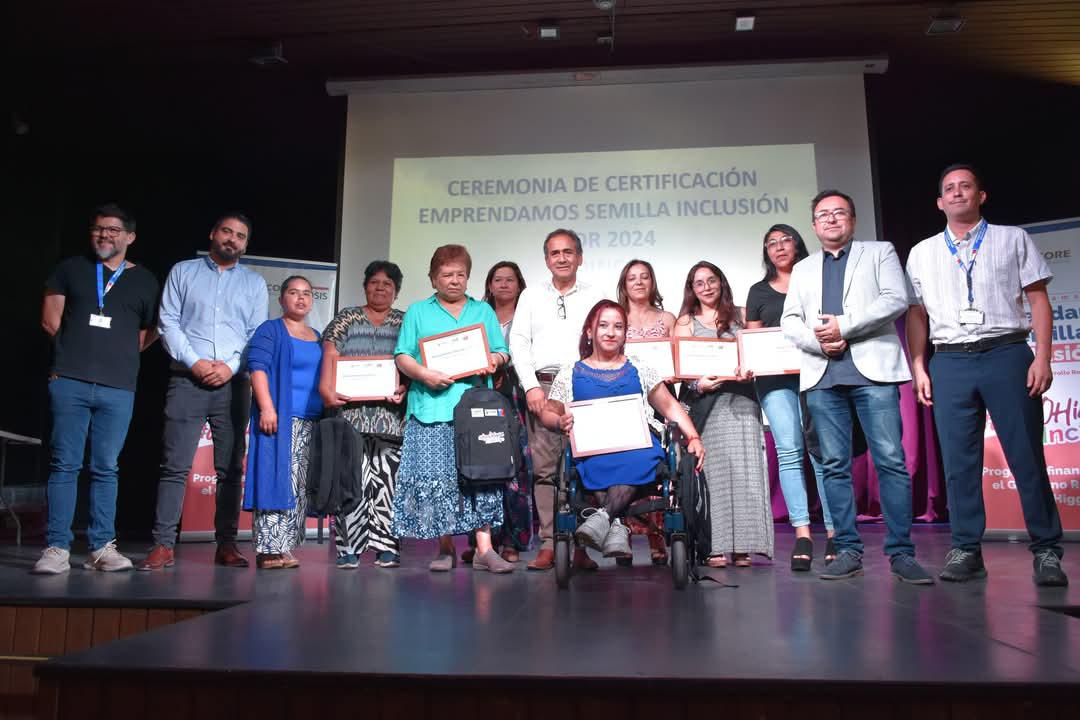 COINCO: CEREMONIA CIERRE PROGRAMA "EMPRENDAMOS SEMILLA INCLUSIÓN" FNDR - FOSIS