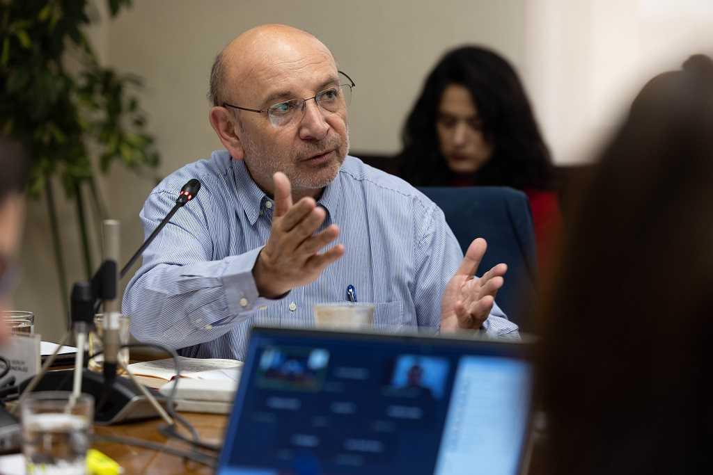 REGIÓN: Senador Juan Luis Castro llama a enfrentar déficit presupuestario en salud con un plan de acción para O’Higgins REGIÓN: Senador Juan Luis Castro llama a enfrentar déficit presupuestario en salud con un plan de acción para O’Higgins