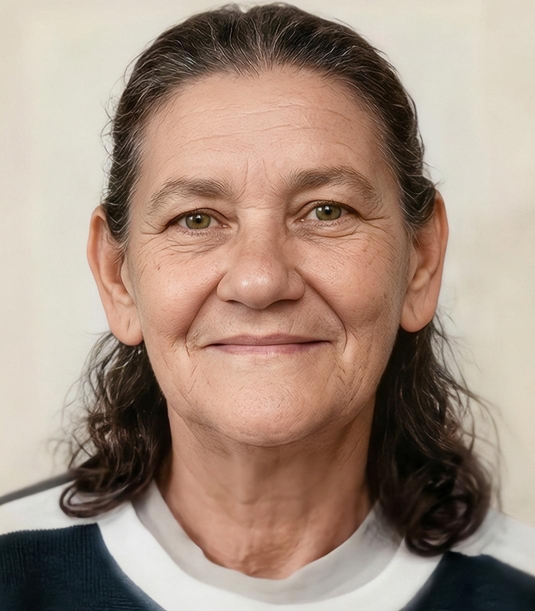 Entre Raízes e Memórias  (211)