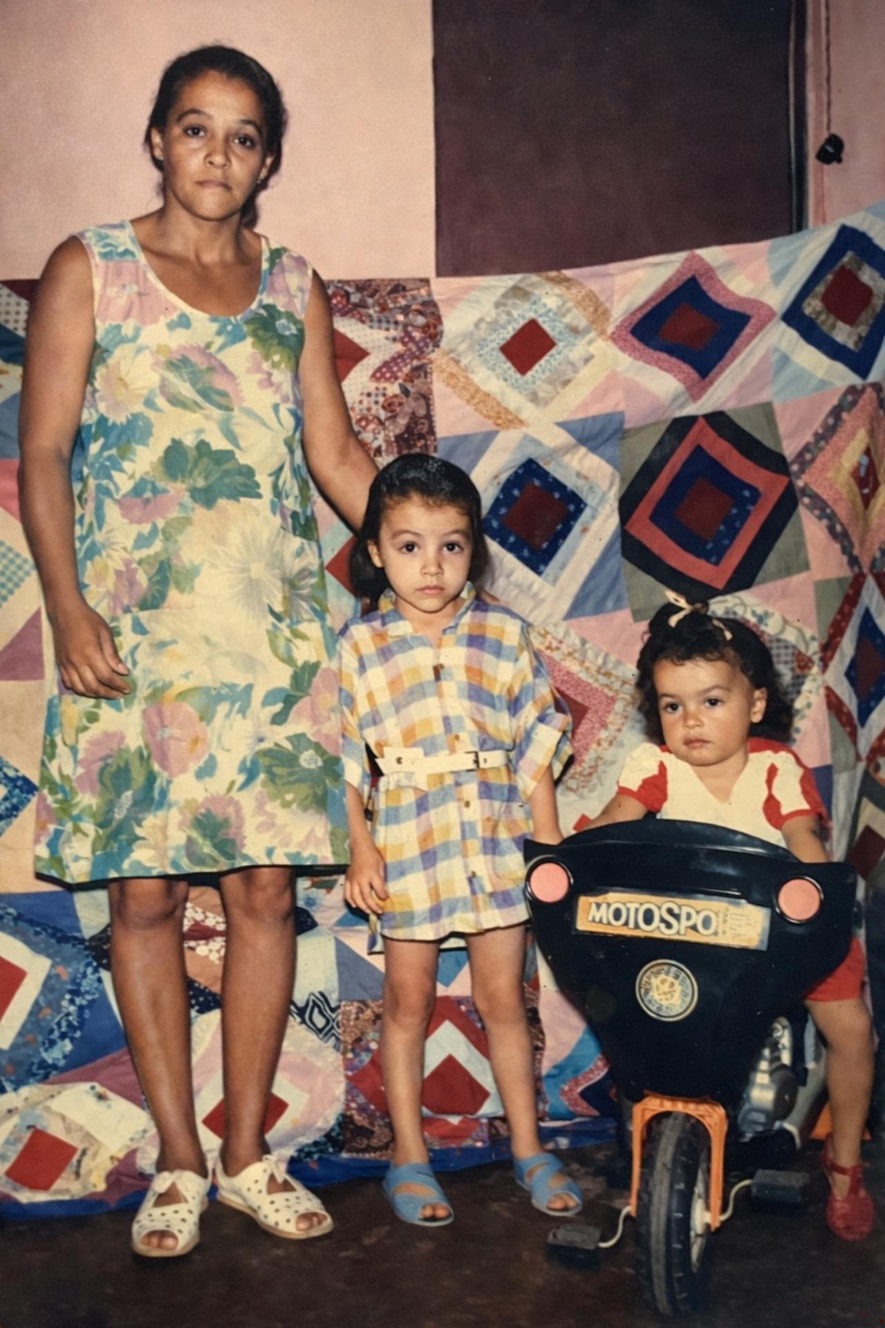 Entre Raízes e Memórias  (223)