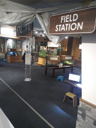 Playing with robots and geeking out Playing with robots and geeking out