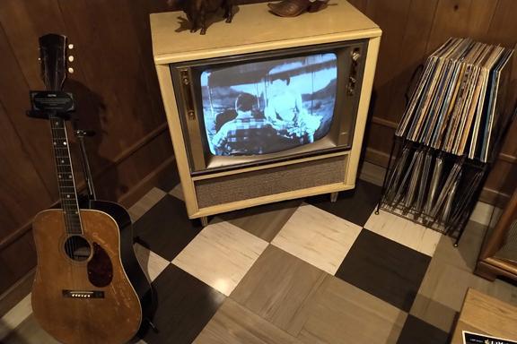 The devine, Ms. Patsy Cline The devine, Ms. Patsy Cline