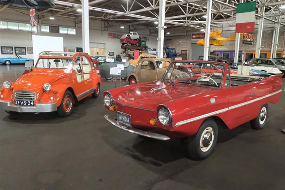 A tower of vehicles? Really? Yup!