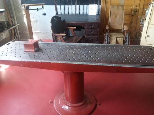 I can see your brain! I can see your brain!