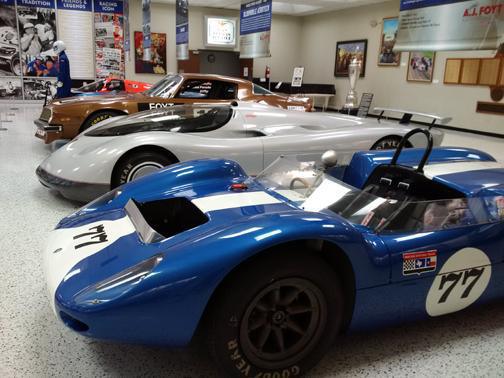 Kiss my bricks! Kiss my bricks!