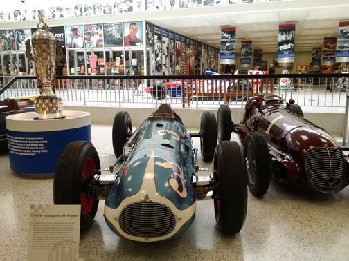 Kiss my bricks! Kiss my bricks!