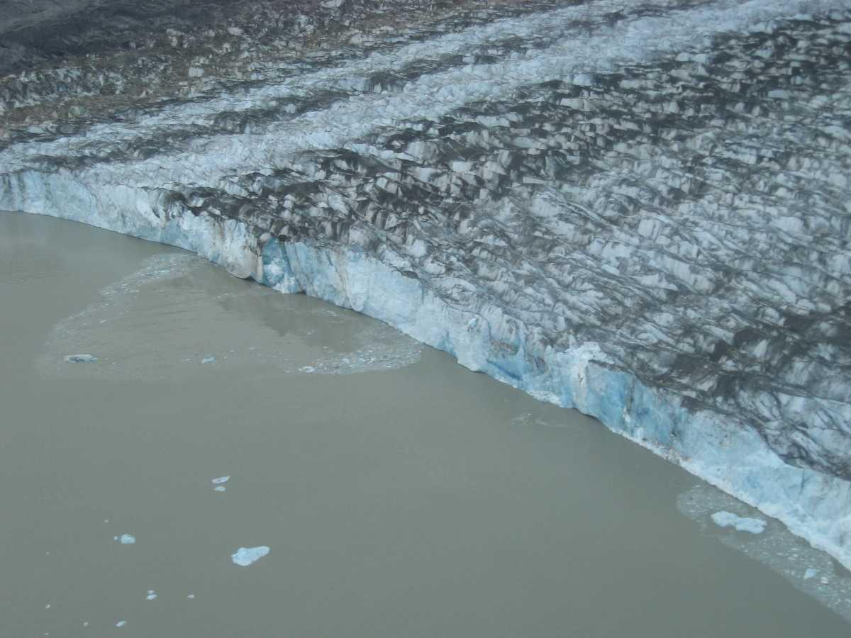 What a fine piece of... ice!