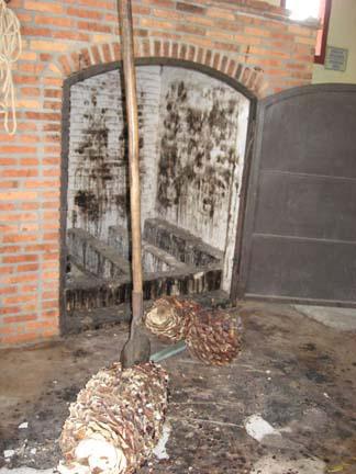 Barebacking while swimming Barebacking while swimming