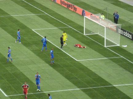 He shoots, he scores! (Plus, FIRE!!!) He shoots, he scores! (Plus, FIRE!!!)