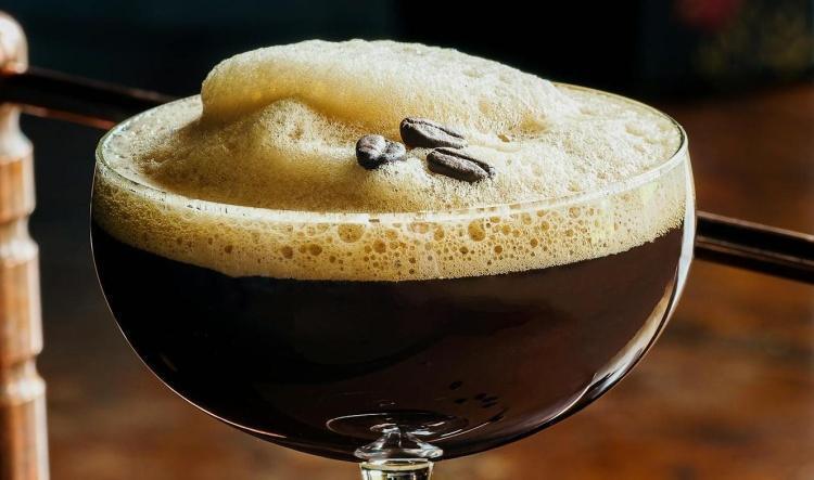 Full moon Buff'ed cocktail