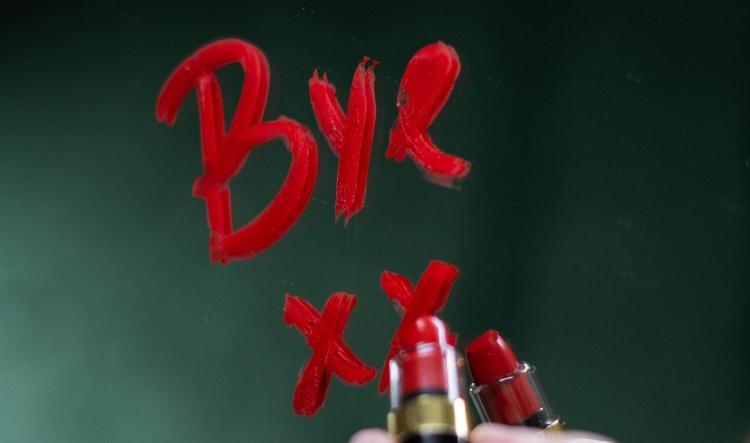 Nobody wishes their ex 'the best' after a breakup