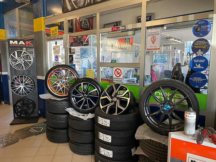 Centro Gomme Calò Centro Gomme Calò