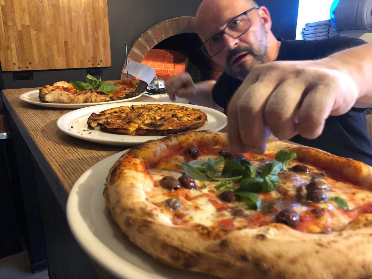 RAF Pizza e Cucina RAF Pizza e Cucina