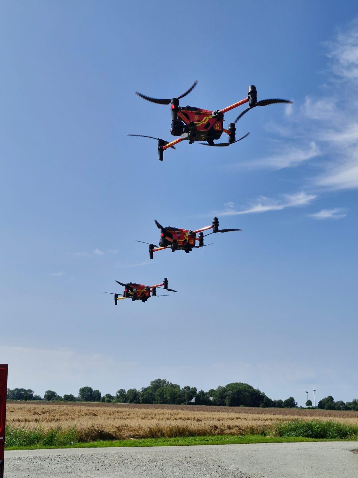 Drohnengruppen der Feuerwehren - Wie eine Einheit Drohnengruppen der Feuerwehren - Wie eine Einheit