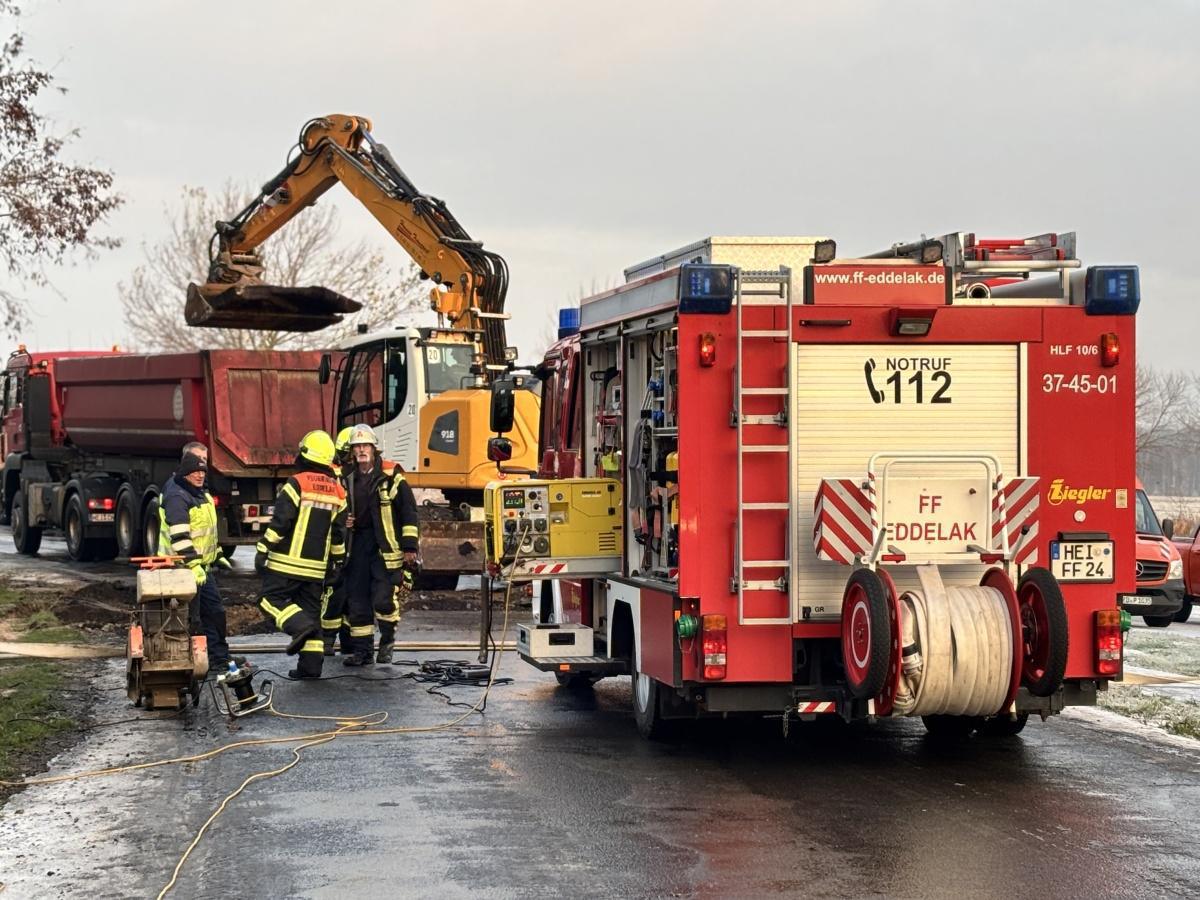 Eddelak - Grundstück unter Wasser durch Rohrbruch