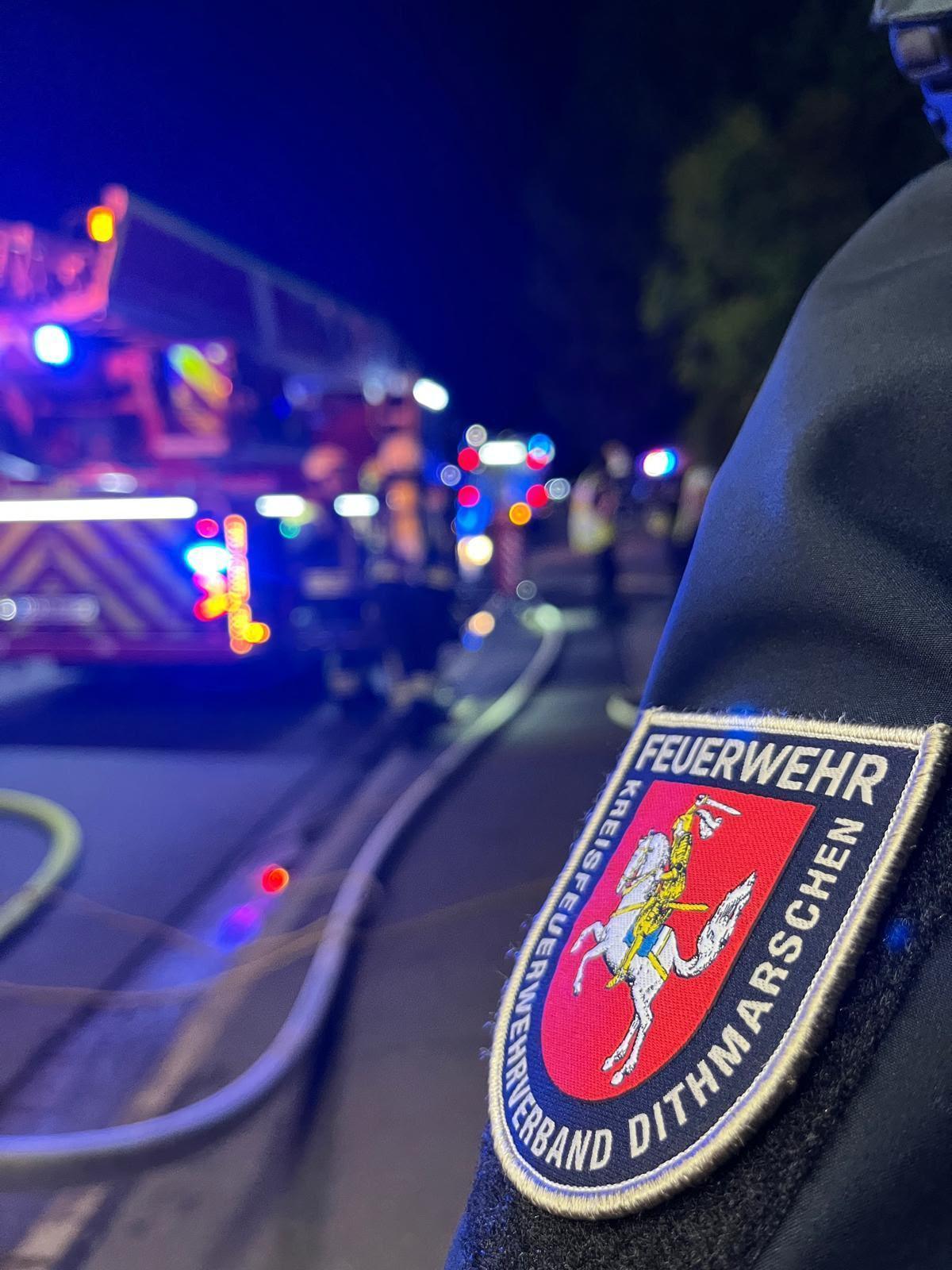Wesselburen - Feuer in Einfamilienhaus Wesselburen - Feuer in Einfamilienhaus