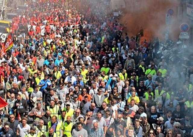 En grève et manifestation le 5 juin pour nos retraites, nos emplois et nos salaires En grève et manifestation le 5 juin pour nos retraites, nos emplois et nos salaires