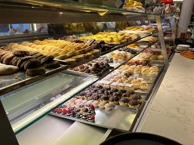 Rosa Salva Rosa Salva