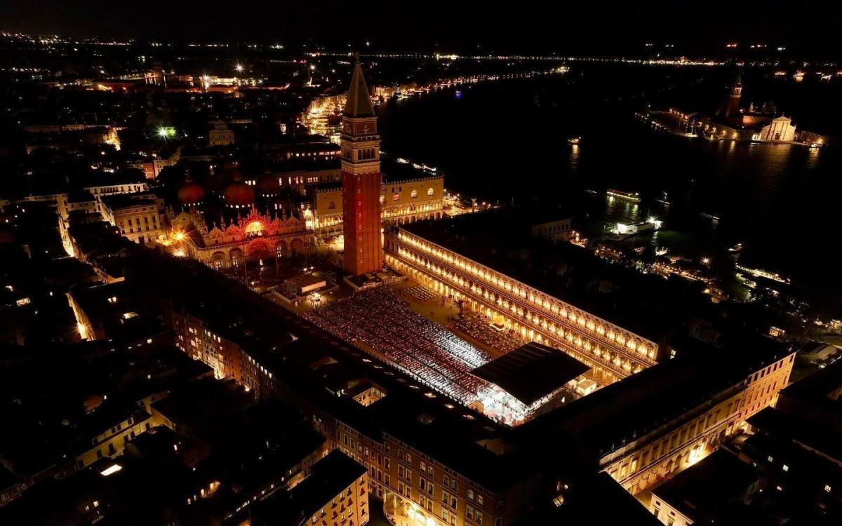 Claudio Baglioni – GrandTour “La Vita è Adesso”