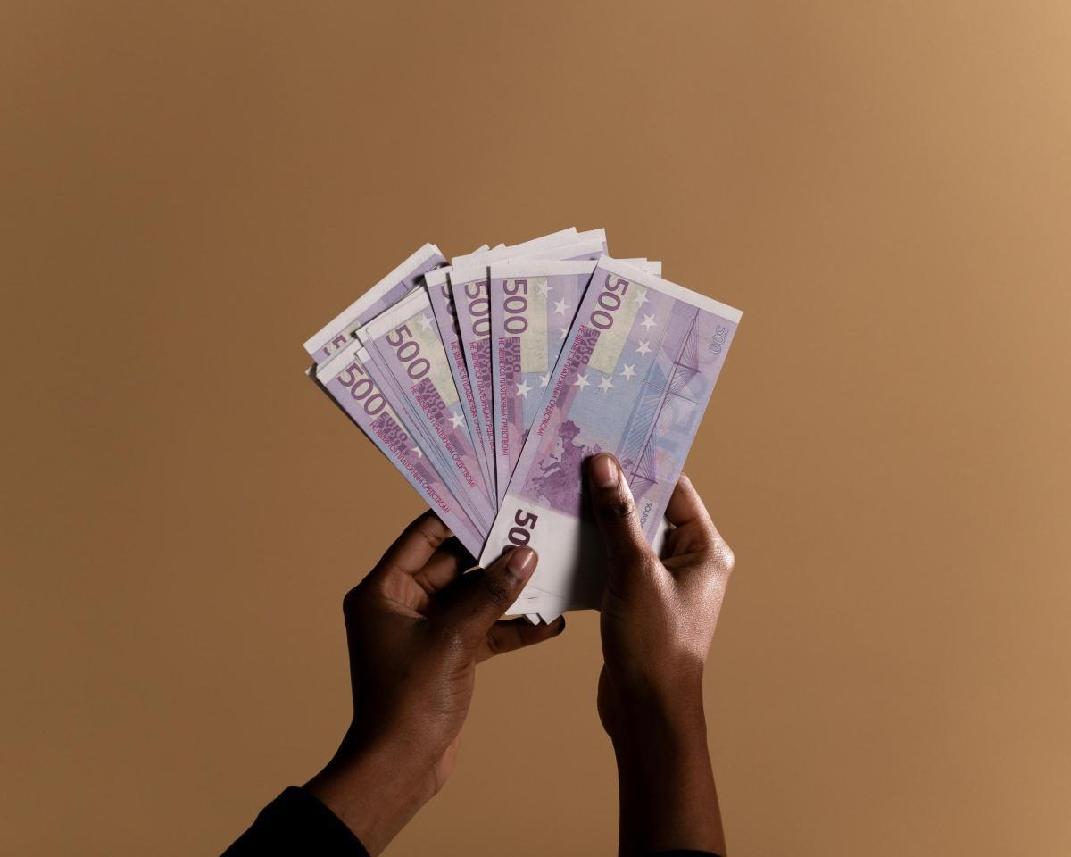 Totalenergies privilégie ses actionnaires au détriment de ses salariés !