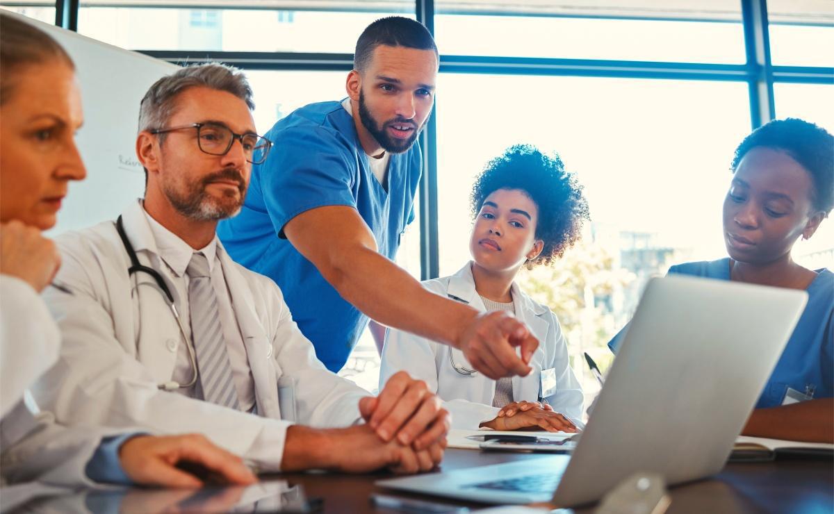 Chi Siamo: Nascita del Progetto DottorJob​