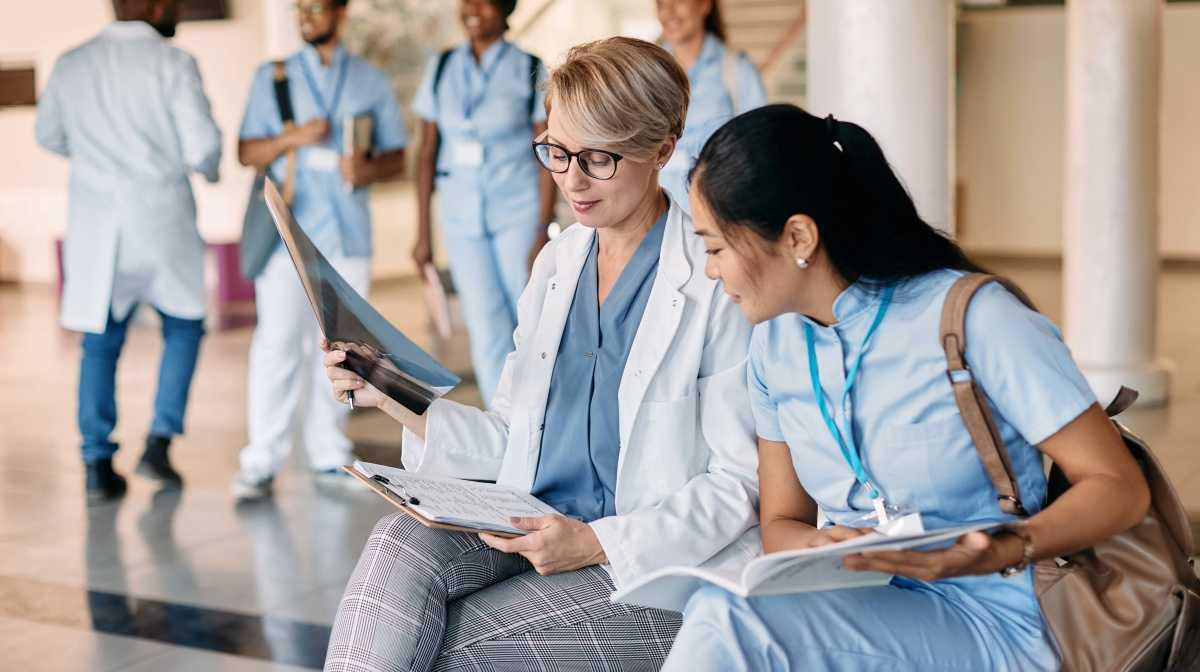 Il Valore Inestimabile della Formazione Sanitaria Continua: Oltre il Credito, Verso la Competenza e la Sicurezza del Paziente Il Valore Inestimabile della Formazione Sanitaria Continua: Oltre il Credito, Verso la Competenza e la Sicurezza del Paziente