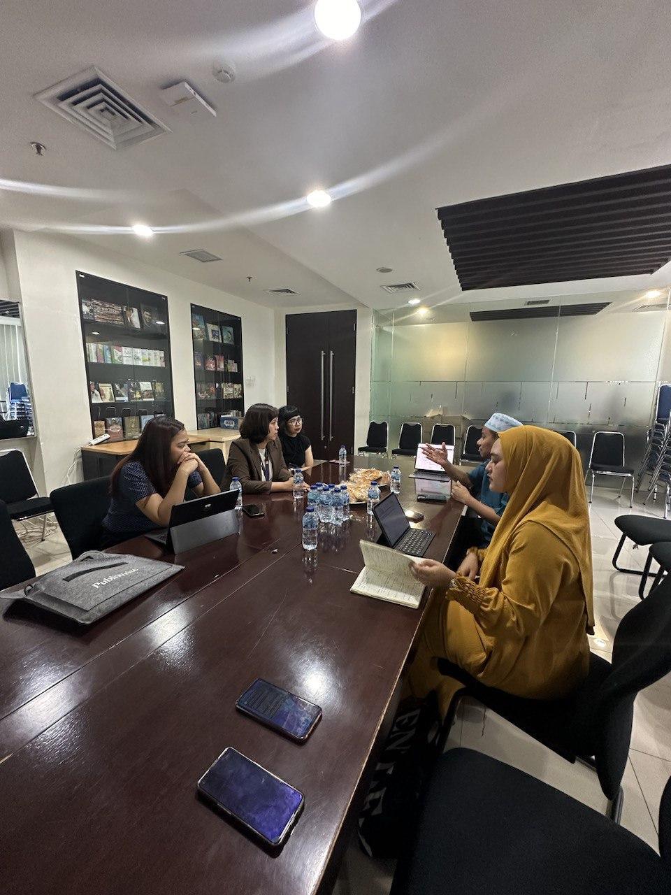 Pertemuan Bersama Host Live Indonesia Pertemuan Bersama Host Live Indonesia