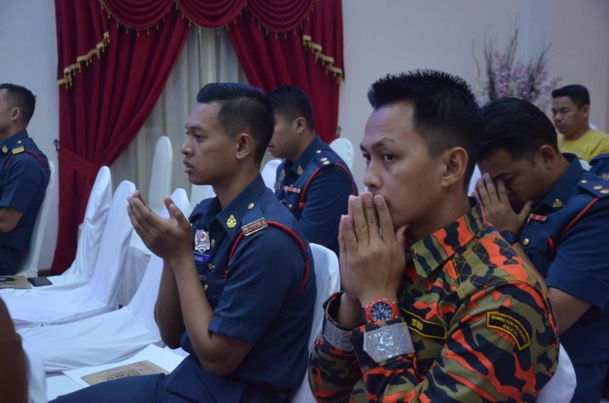 Program al-Quran Bersanad Bersama Jabatan Bomba dan Penyelamat Malaysia Program al-Quran Bersanad Bersama Jabatan Bomba dan Penyelamat Malaysia