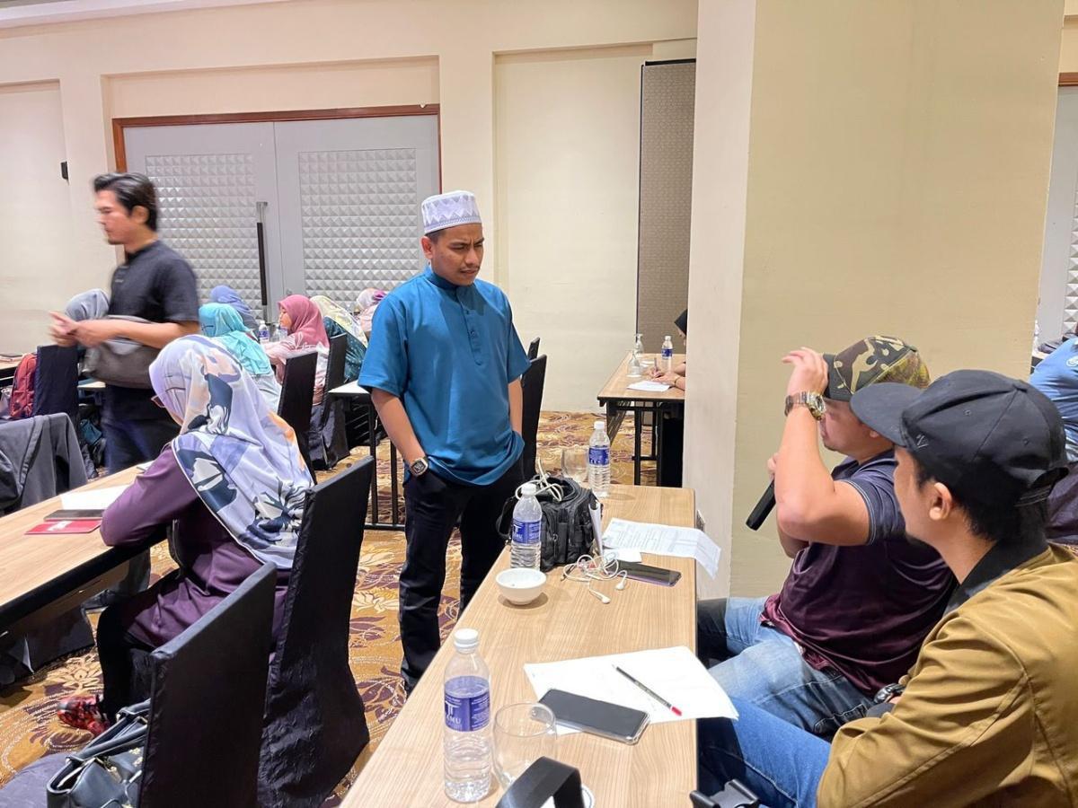 Program Latihan Usahawan Baharu/Pemasaran Digital Program Latihan Usahawan Baharu/Pemasaran Digital