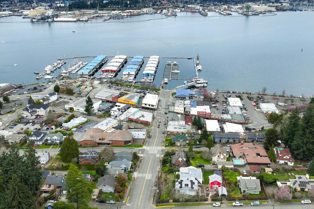 Port Orchard Marina Port Orchard Marina