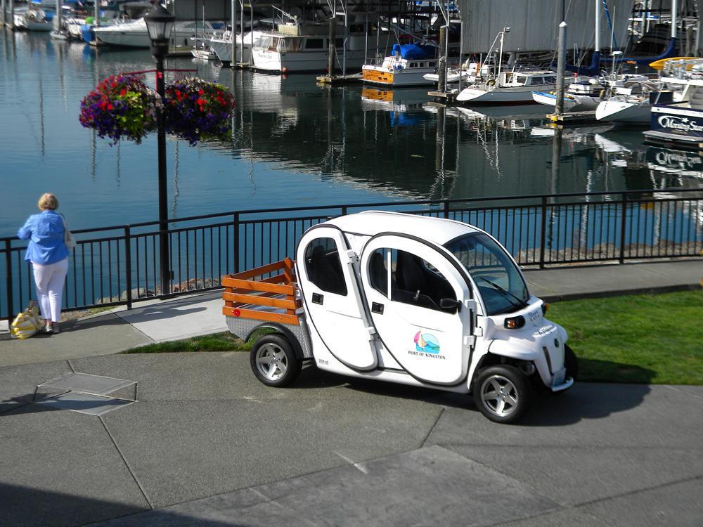 Welcome to Kingston! Welcome to Kingston!