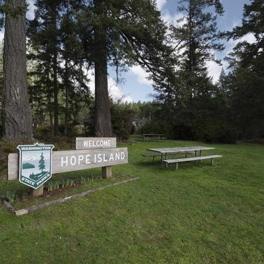Hope Island (Mason Co)